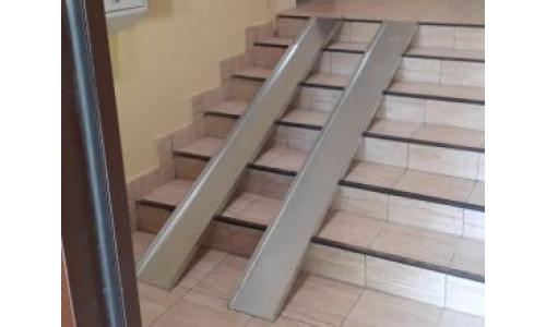 Стационарный пандус из оцинкованной стали СТАНДАРТ