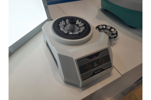 Лабораторная центрифуга-вортекс МЦ-2800