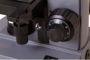 Микроскоп Levenhuk 320 BASE, монокулярный