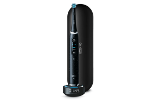 Электрическая зубная щетка Oral-B iO 10 Cosmic Black